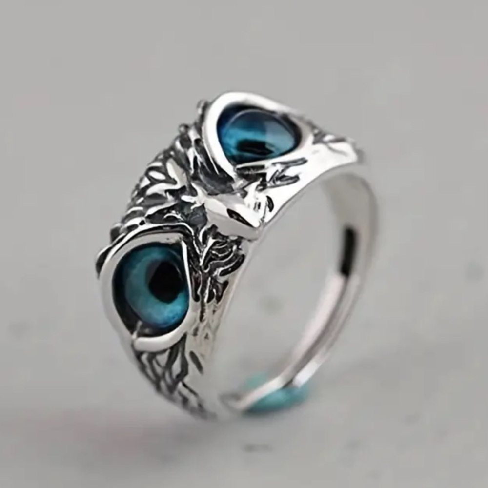 3/$25 Blue Eyed Owl Ring Size Adjustable Unisex Jewelry